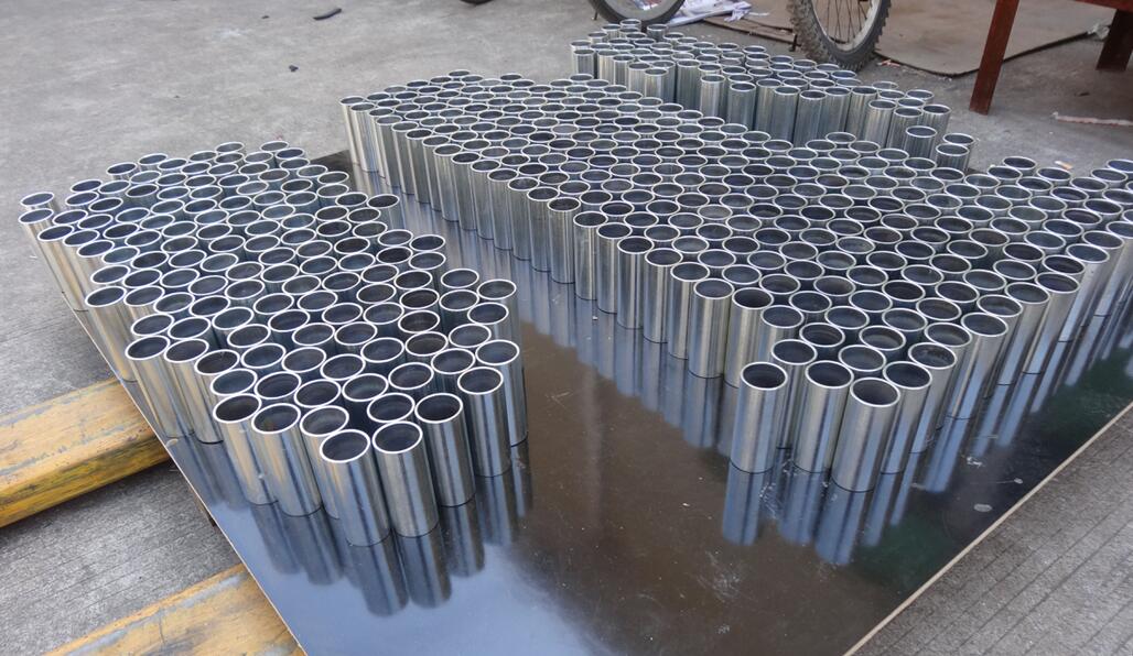 Base Pins for Pipe and Drape